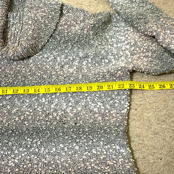 Popcorn Cowl Neck Gray & Pink With Silver Thread Sweater Size XL - Picture 7 of 8